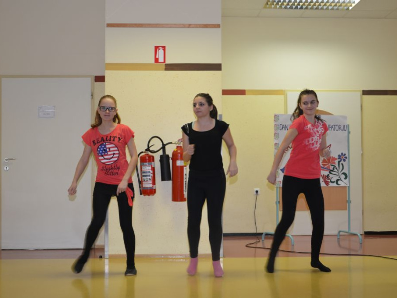 praznika apr 2014014