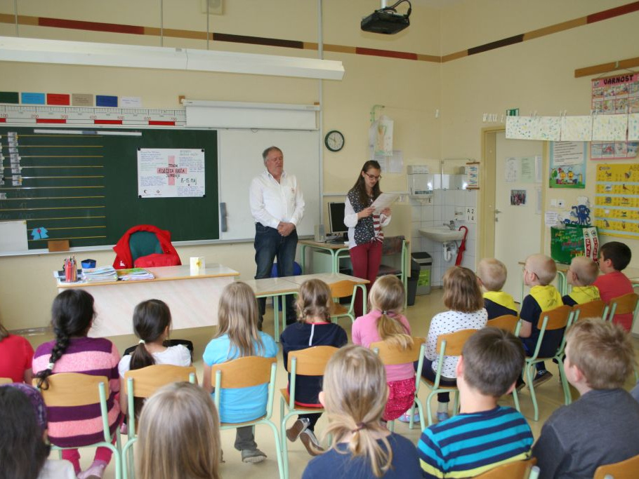 rdeci kriz maj 2014001