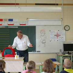 rdeci kriz maj 2014004