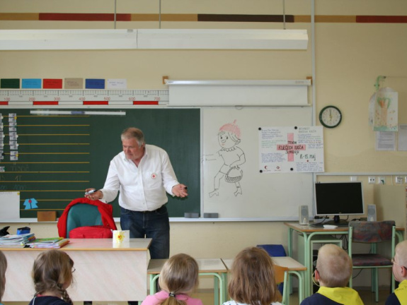 rdeci kriz maj 2014004