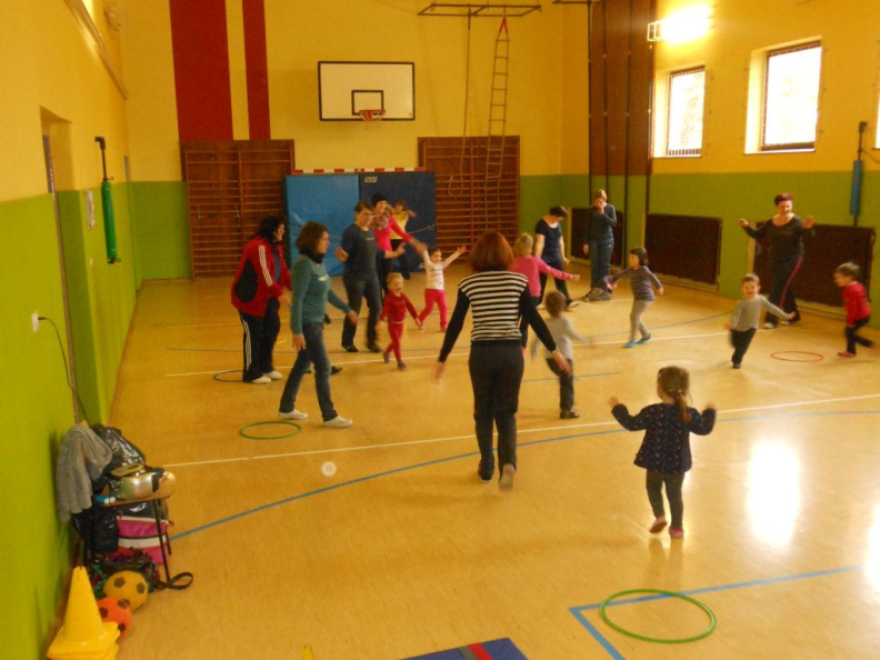srecanje z mamicami 2014001