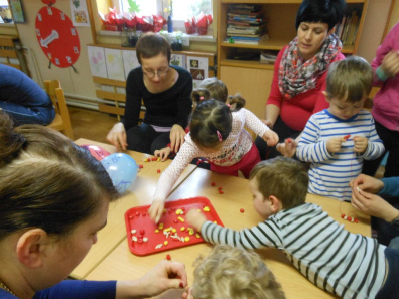 srecanje z mamicami 2014011