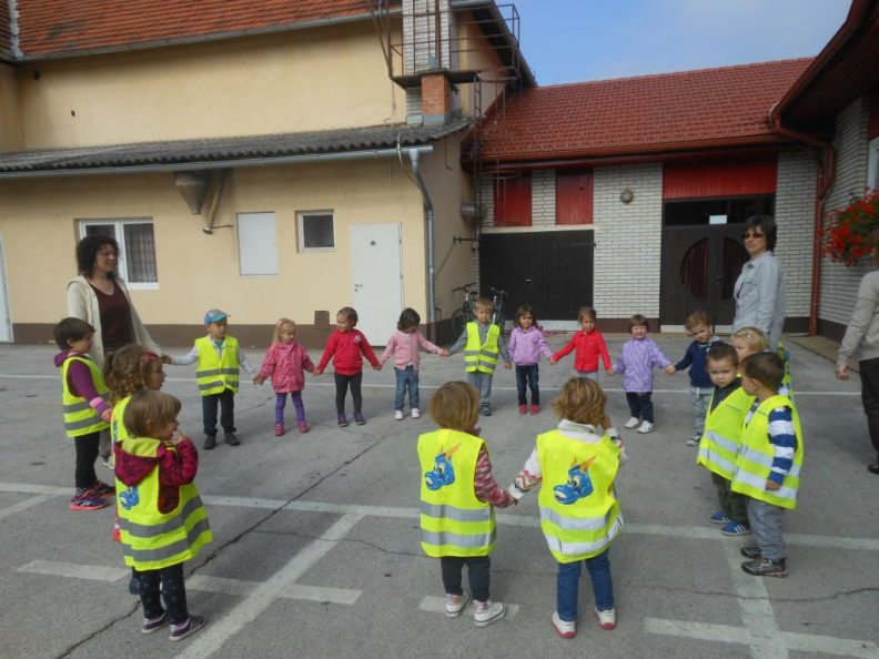 policisti nov 2014 001