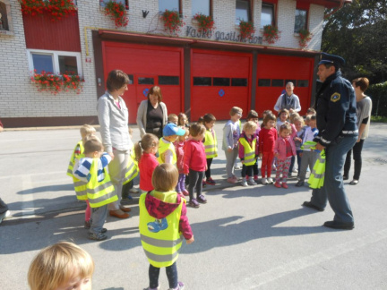 policisti nov 2014 005