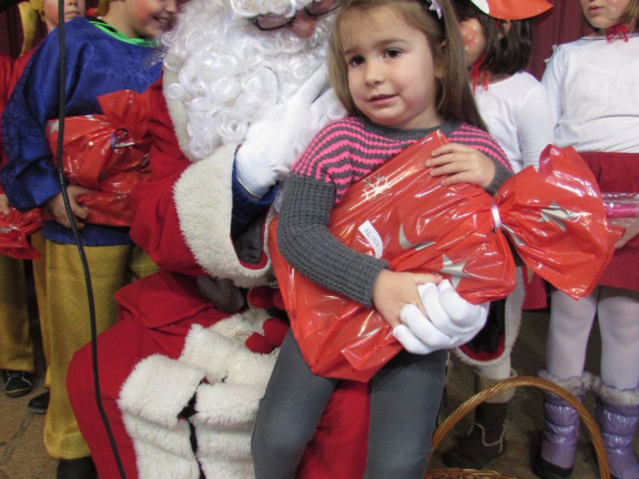 dedek mraz metuljcki dec 2014 029