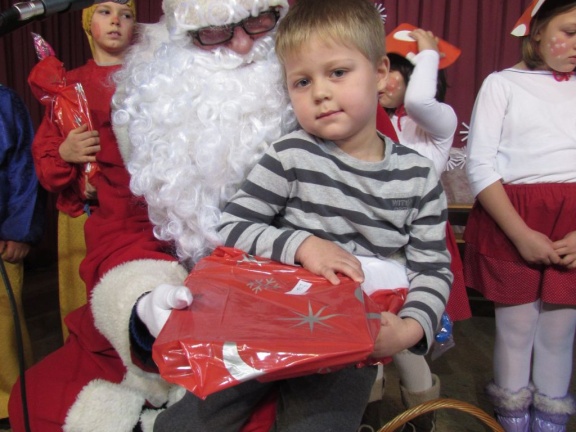 dedek mraz metuljcki dec 2014 030