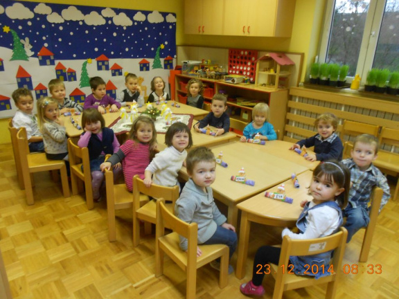 dedek mraz metuljcki dec 2014 035