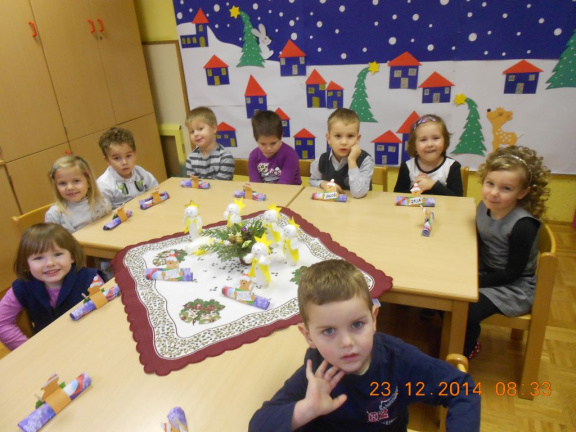 dedek mraz metuljcki dec 2014 037