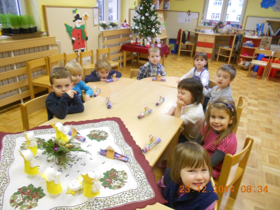 dedek mraz metuljcki dec 2014 039