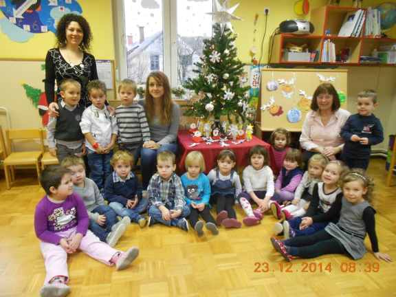 dedek mraz metuljcki dec 2014 043