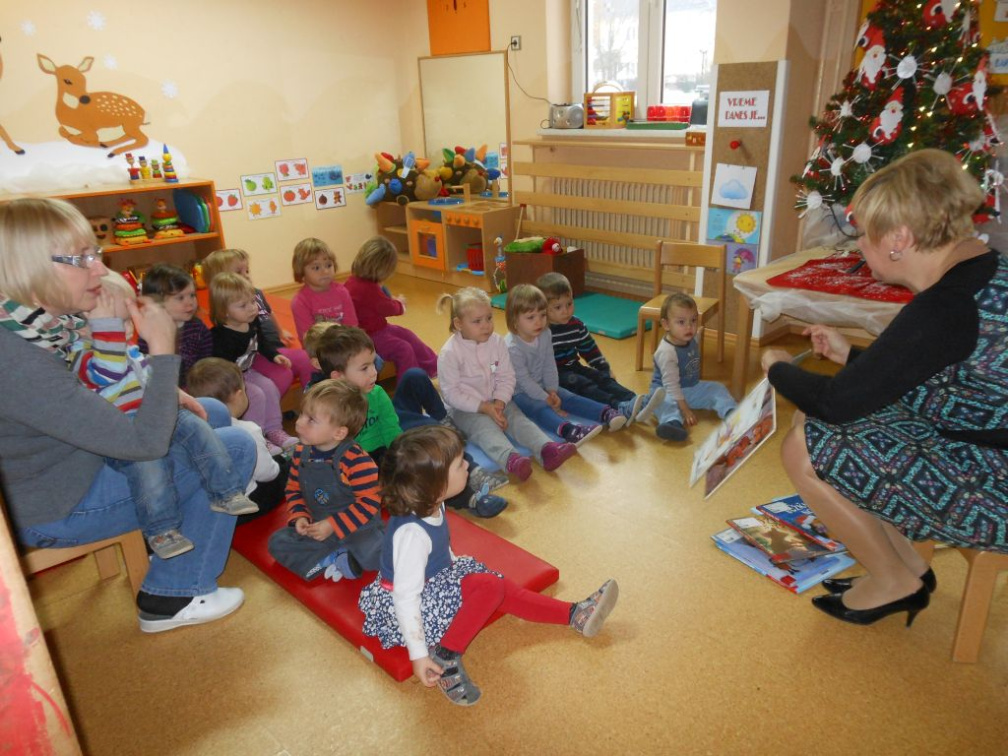 pravljicarka jezkii dec 2014 005
