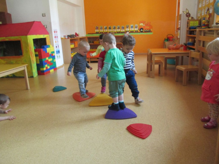 telovadimo maj 2015 019