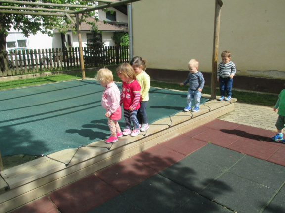 telovadimo maj 2015 022