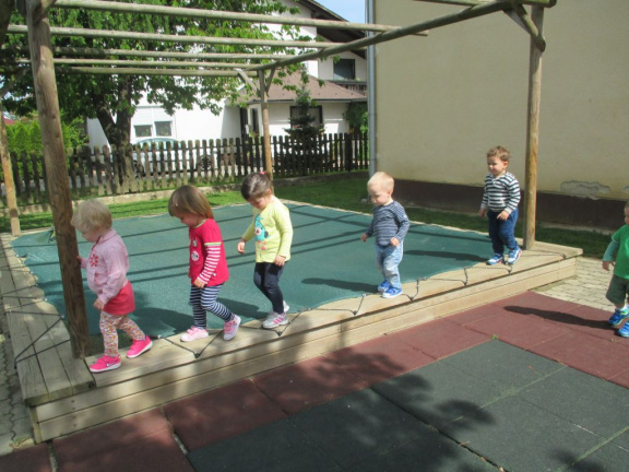 telovadimo maj 2015 023