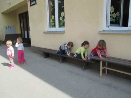 telovadimo maj 2015 027