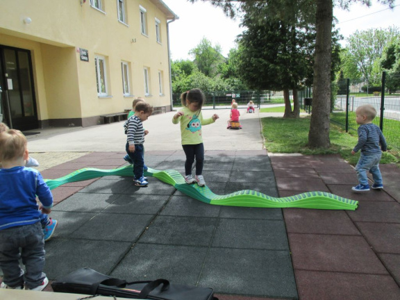 telovadimo maj 2015 030