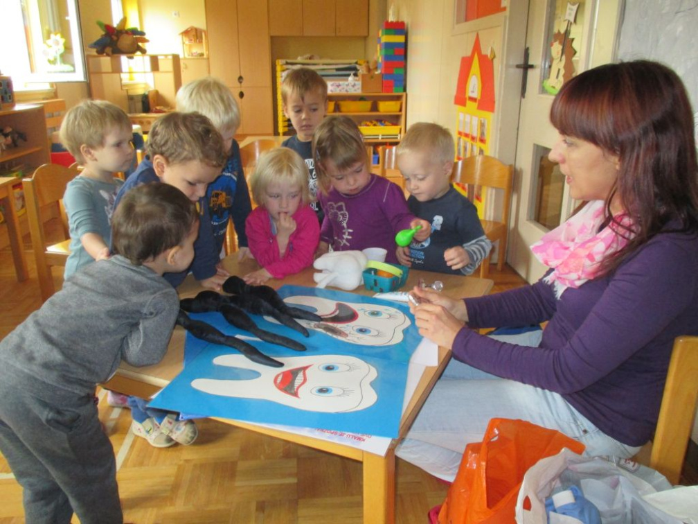 zobna asistentka okt 2015 005