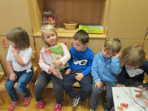 pravljicna ura feb 2016 020