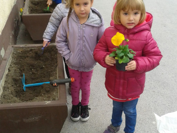 nar pohodniski krozek feb 2016 005