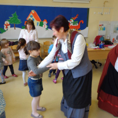 folklora apr 2016 026