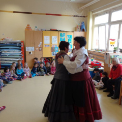folklora apr 2016 028