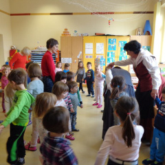 folklora apr 2016 031