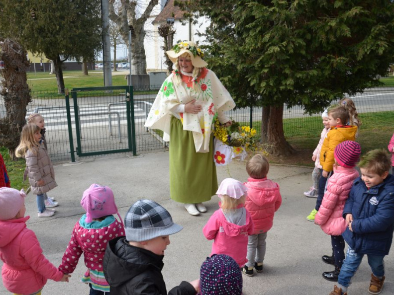 pomlad apr 2016 002