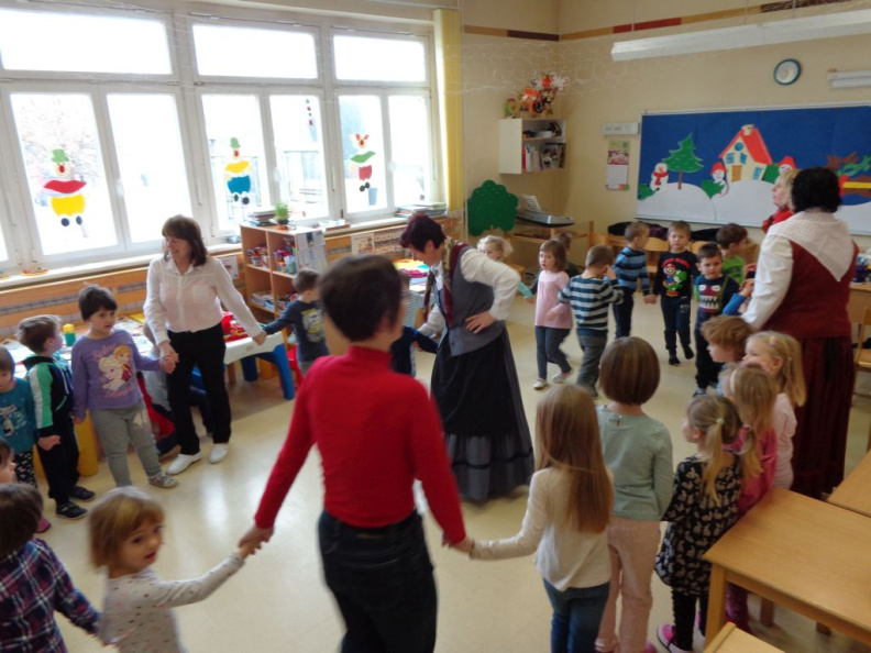 folklora apr 2016 006