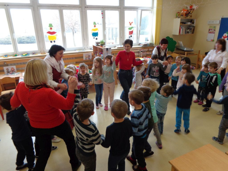 folklora apr 2016 015