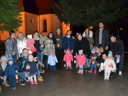 NOVOLETNO SREČANJE Z BAZARJEM dec 2017 22
