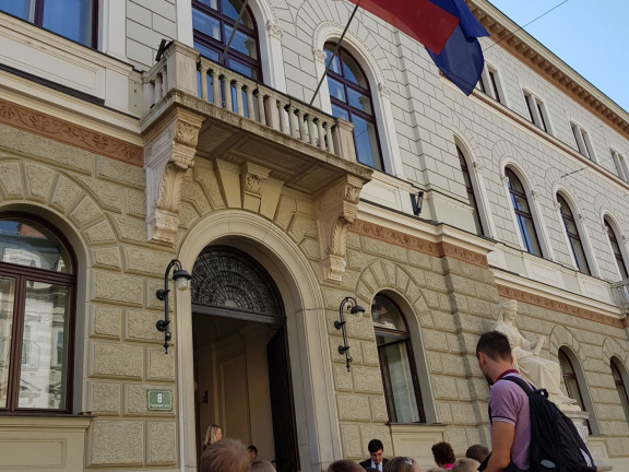 OGLED PREDSEDNIŠKE PALAČE apr 2018003