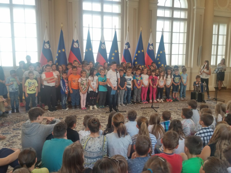 OGLED PREDSEDNIŠKE PALAČE apr 2018033