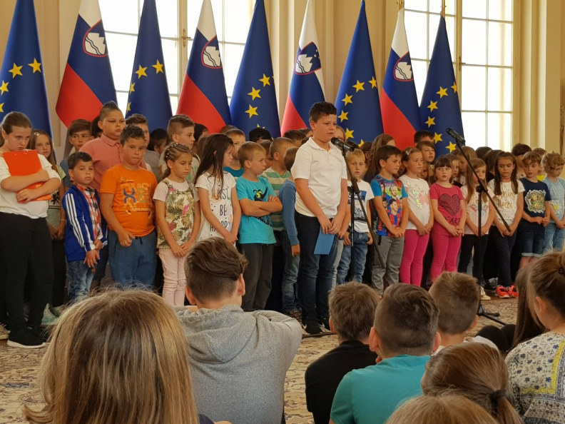 OGLED PREDSEDNIŠKE PALAČE apr 2018032