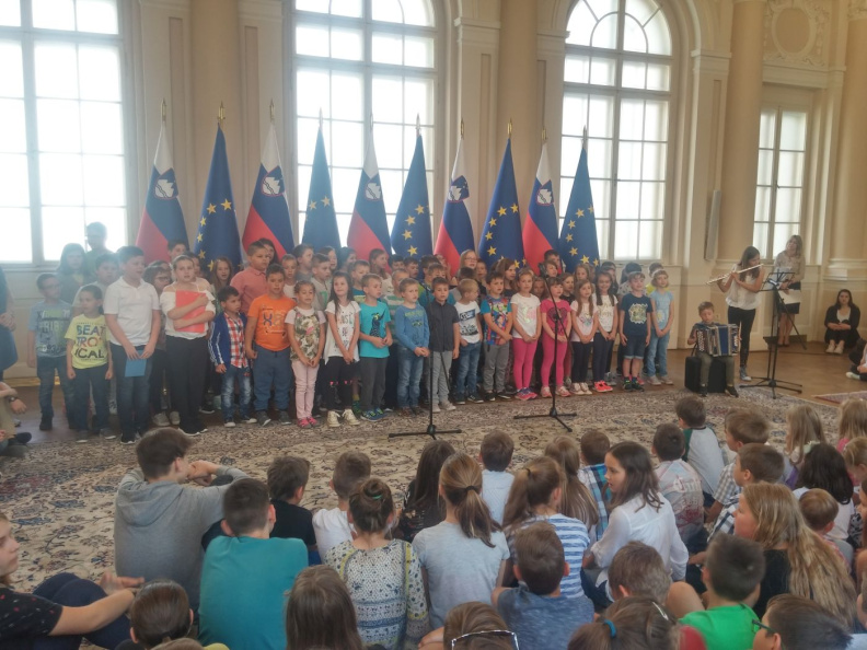 OGLED PREDSEDNIŠKE PALAČE apr 2018034
