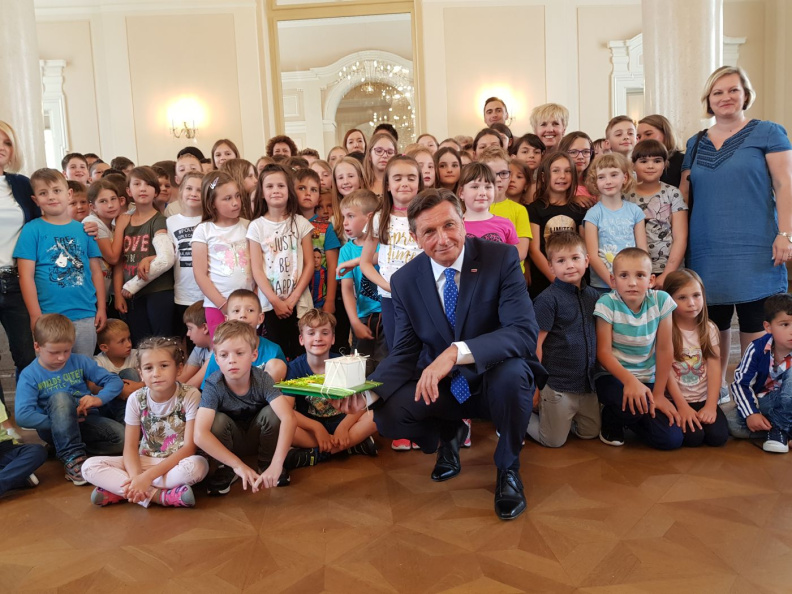 OGLED PREDSEDNIŠKE PALAČE apr 2018043