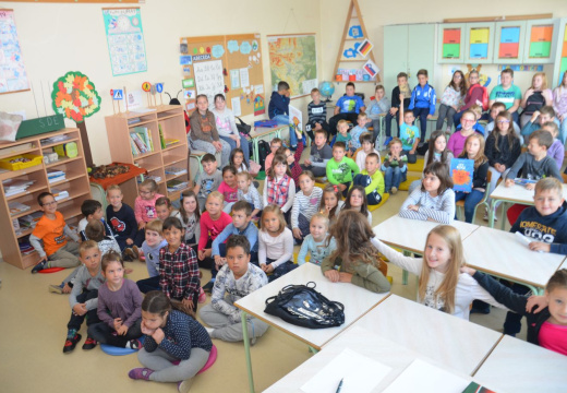 Obisk pisatelja Igorja Plohla 2018012