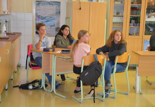 Obisk pisatelja Igorja Plohla 2018102