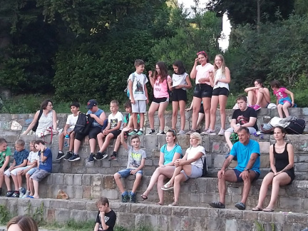 DEBELI RTIČ dan1002