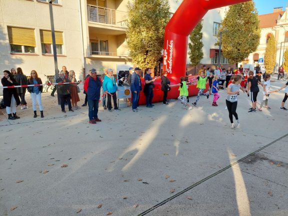 55 SPOMINSKI TEK okt 2021008