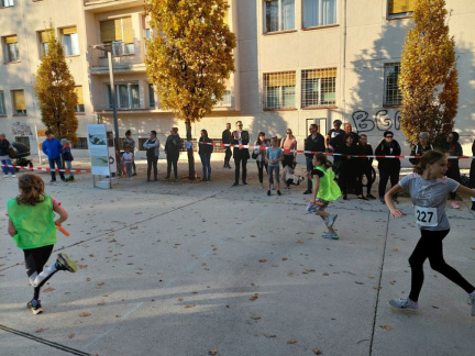 55 SPOMINSKI TEK okt 2021009
