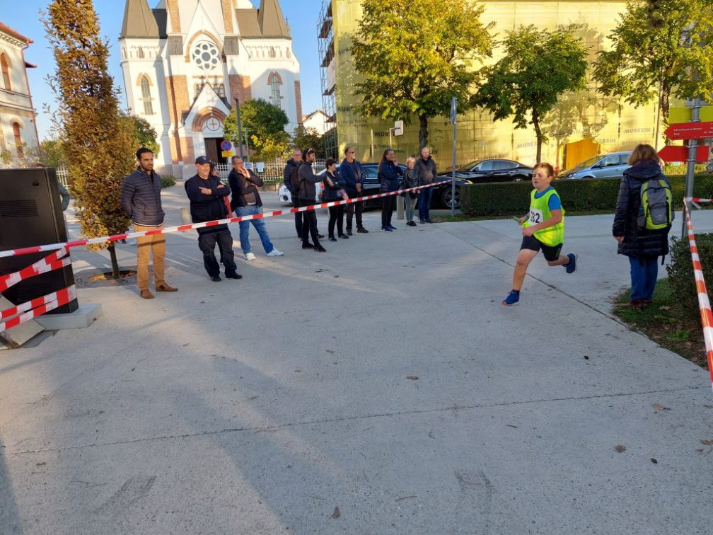 55 SPOMINSKI TEK okt 2021019