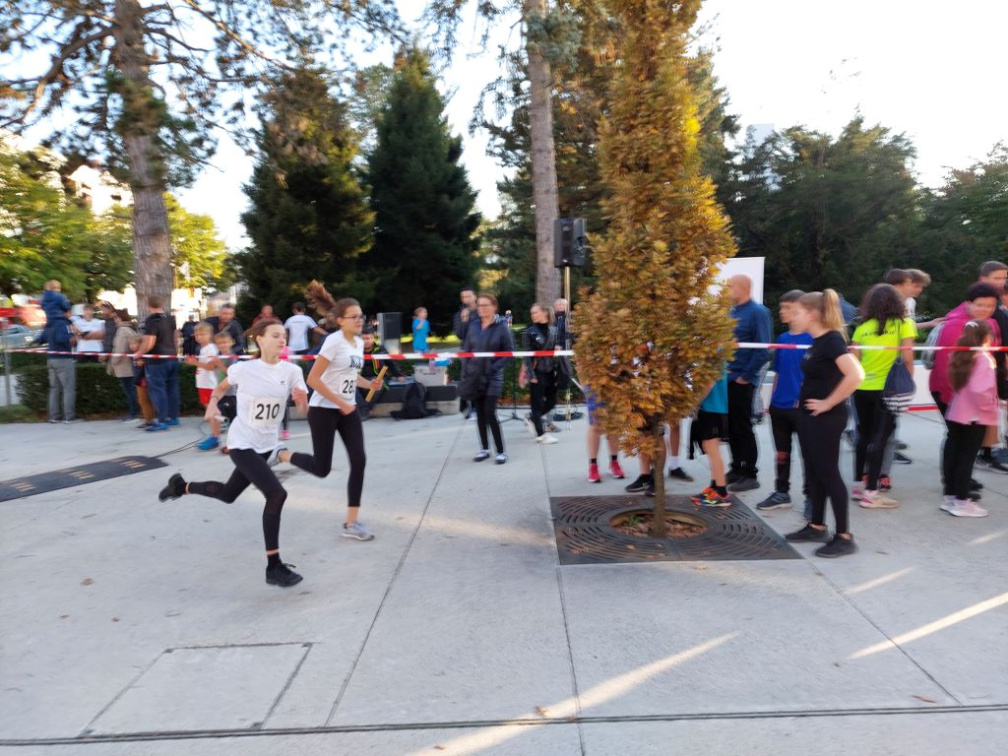 55 SPOMINSKI TEK okt 2021025