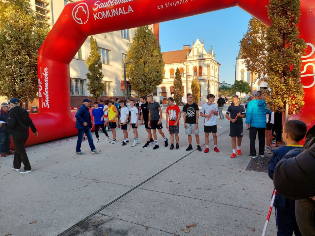 55 SPOMINSKI TEK okt 2021027
