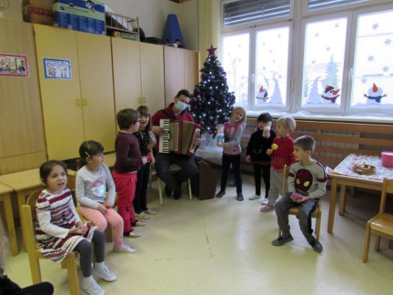 MEDVEDKI dec 2021016