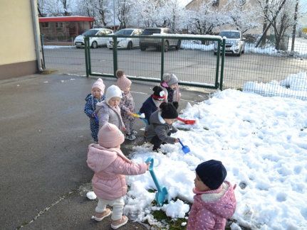 ČEBELICE dec 2021002