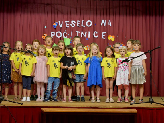 ZAKLJUČNA PRIREDITEV MEDVEDKII 2022001