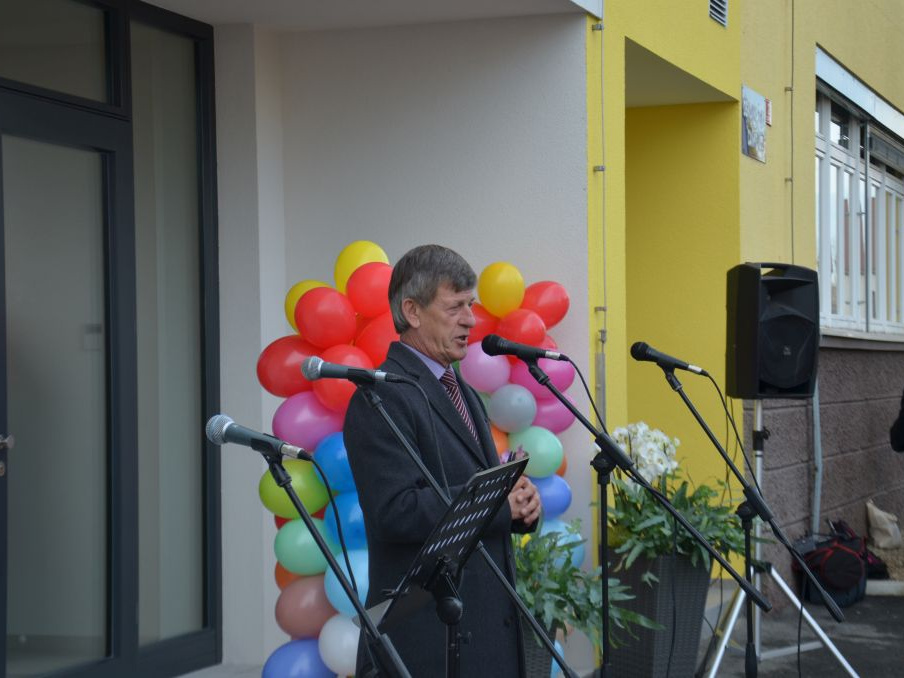 OTVORITEV VRTCA  2022037