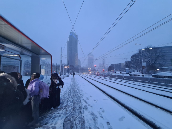 9 S tramvajem spet na novi železniško postajo, z upanjem da bo prava