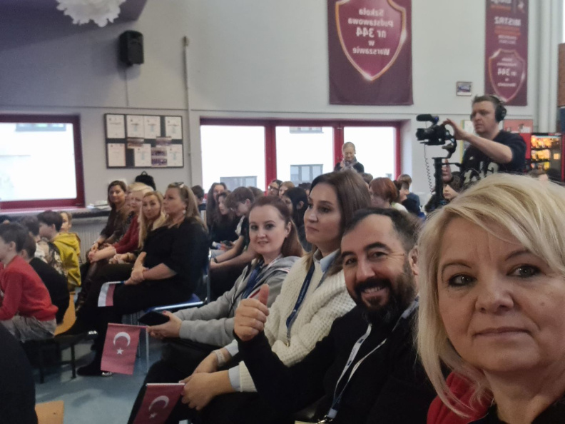 7 Zbrani na prireditvi koncerta Erasmus banda