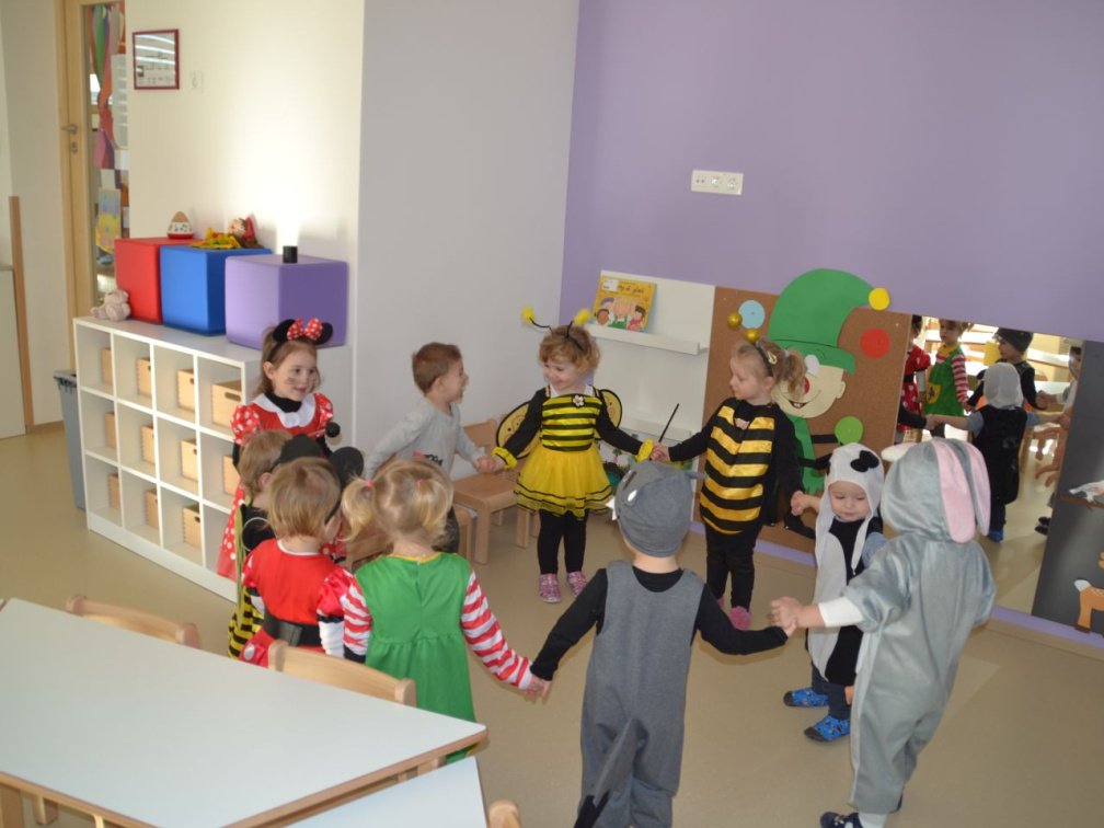 PUSTNE ŠEME PREGANJAJO ZIMO 202306